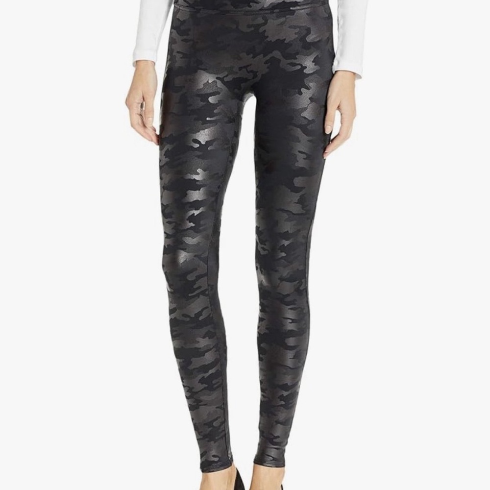 SPANX camo leggings black medium
